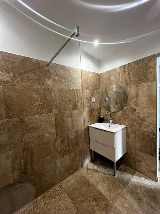 Jolie Maison Avec Vue Sur Piscine 부크벨에르 외부 사진